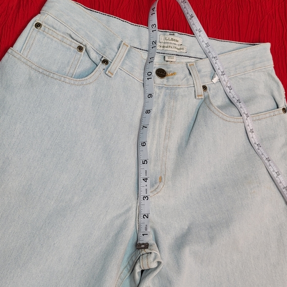 L.L Bean Original fit/ Relaxed jeans size 10 P - Picture 5 of 10